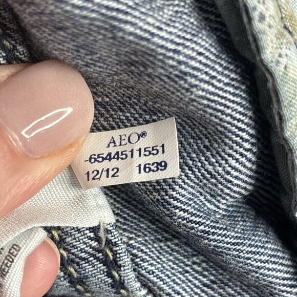 American Eagle Jean Jacket Denim Light Medium Wash Semi-Cropped Western M - Picture 15 of 15